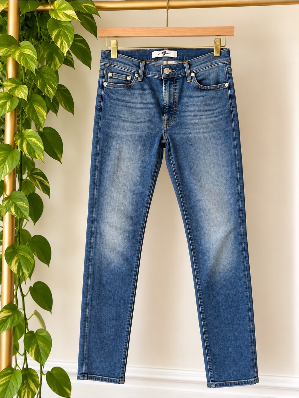 7 For All Mankind Size 27 Blue Skinny Jeans